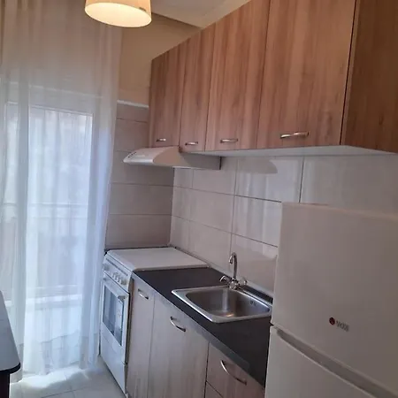 Apartament ήσυχο & άνετο στο κέντρο λάρισας *