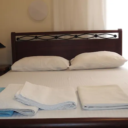 ήσυχο & άνετο στο κέντρο λάρισας Apartman