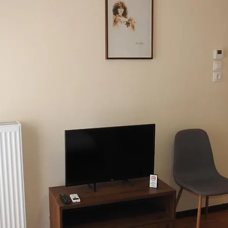 Apartamento ήσυχο & άνετο στο κέντρο λάρισας *