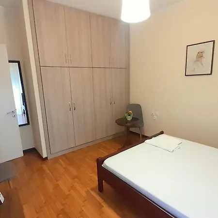 Apartamento ήσυχο & άνετο στο κέντρο λάρισας Larissa