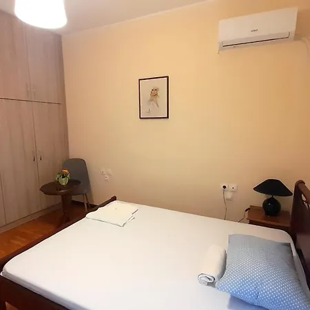 Apartamento ήσυχο & άνετο στο κέντρο λάρισας *
